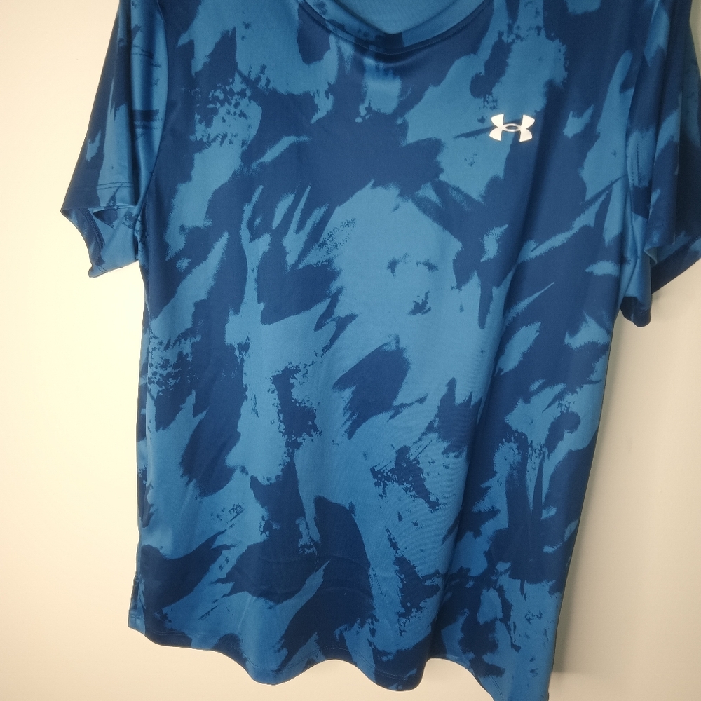 Under Armour Navy Patterned Tee - image 3